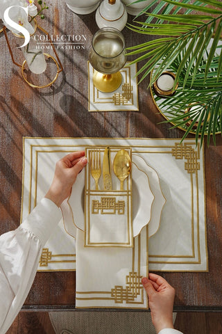 Pyramid Design Gold Placemat Set - Waterproof Fabric - 6 Persons - 24 Pcs. Full Set