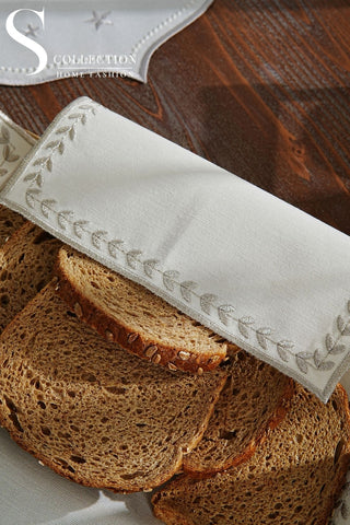Leafy Allure Design Bread Basket Napkin - Waterproof Fabric - Shine Silver Embroidered