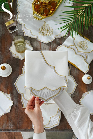 Ramadan Najma Design Gold and Silver Full Placemat Set - With Bread Basket Napkin and Runner - 6 Persons - 26 Pcs.