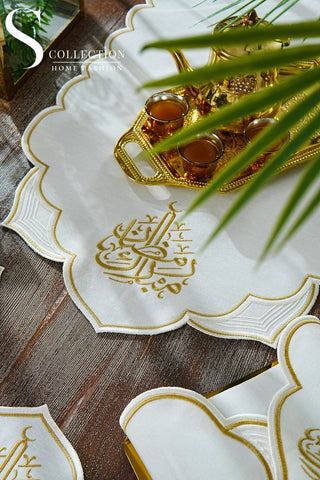 Ramadan Najma Design Gold Full Placemat Set - With Bread Basket Napkin and Runner - 6 Persons - 26 Pcs.
