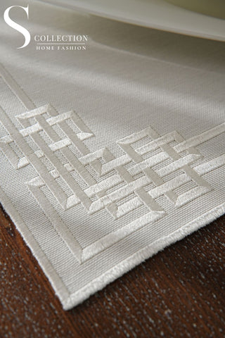 Pyramid Design Off White Placemat Set - Waterproof Fabric - 6 Persons - 24 Pcs. Full Set